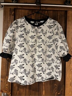 Voy Jacquard Floral Puff Sleeve Ruffle Top Large